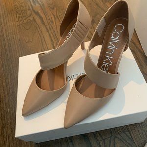 New In Box Calvin Klein Gella Pumps